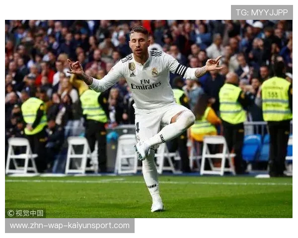 皇马外线连续突破，维尼修斯兜射挂网